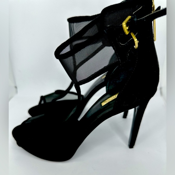 Guess Shoes - GUESS black sandals 9.5 perfect condition